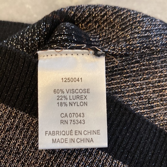 NWT House of Harlow 1960 Multi Metallic Black Fitted Sweater - Picture 8 of 9